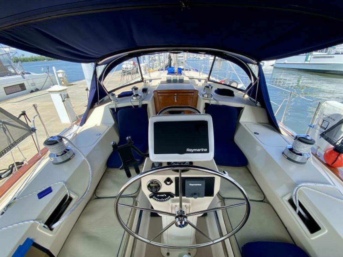 2006 Island Packet 440 - Image 2