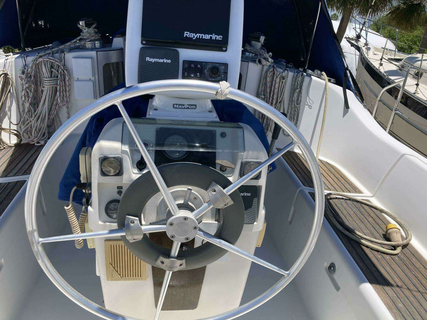 1993 Beneteau — - Image 7