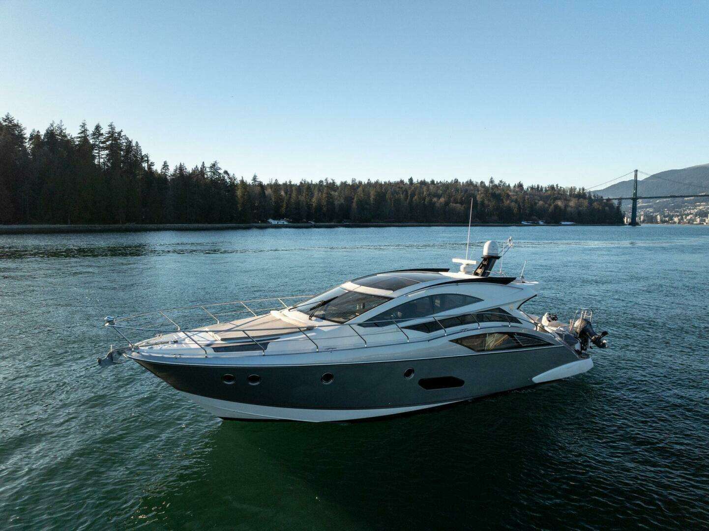 2009 Marquis — - Image 4