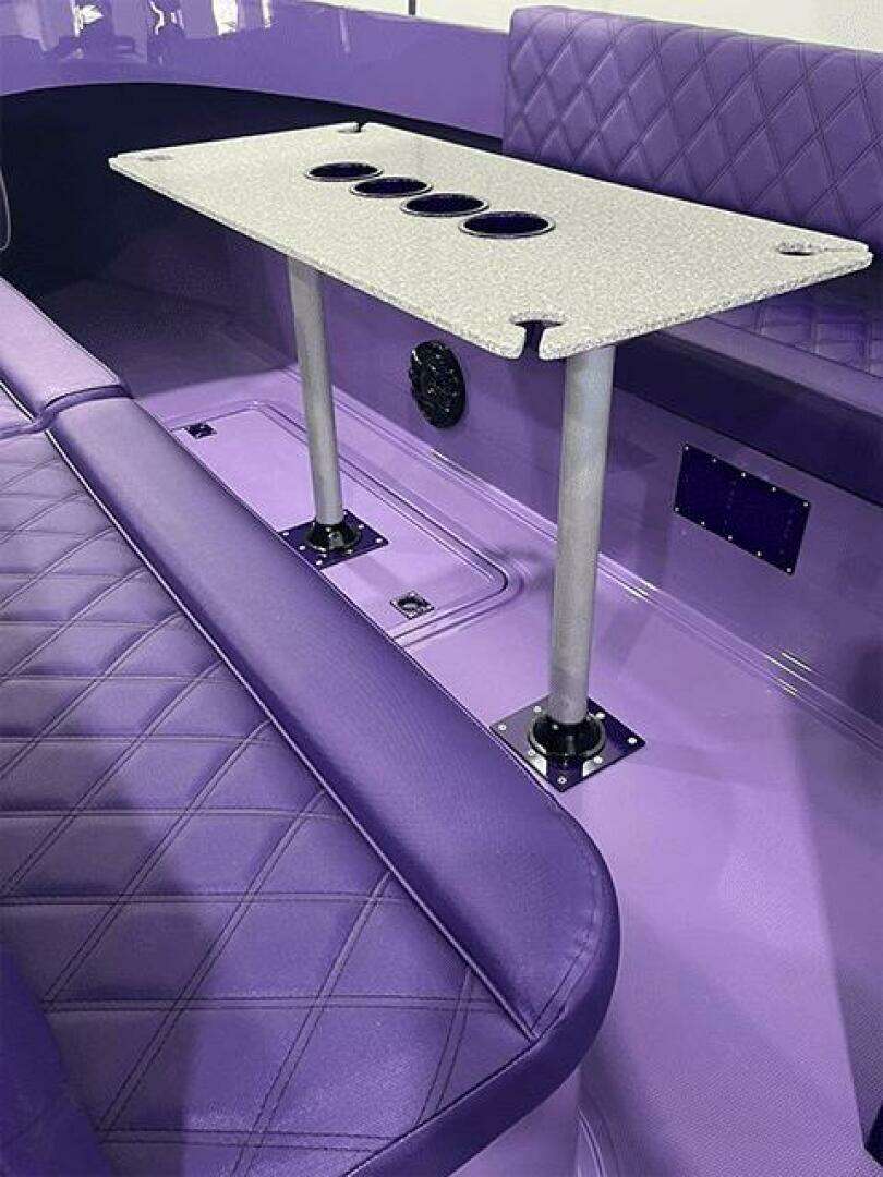 2023 Vision Fantail 217 - Image 4