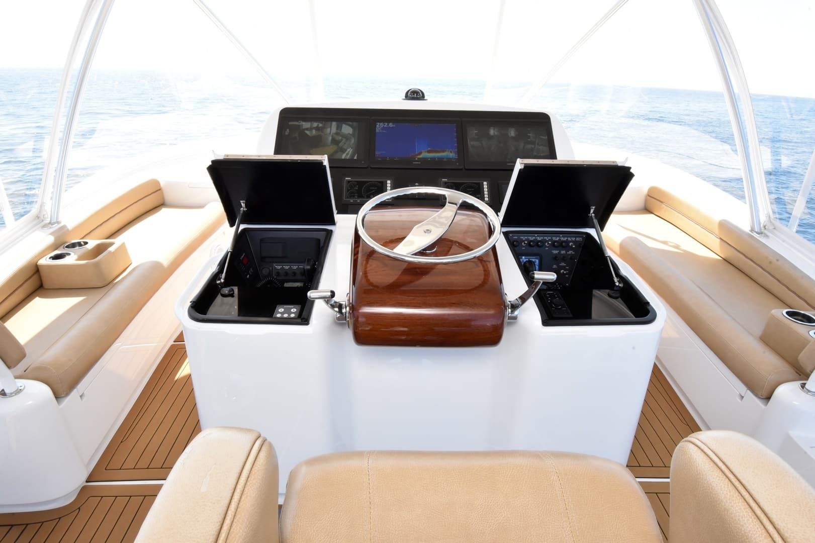 2016 Viking 55 Convertible - Image 5
