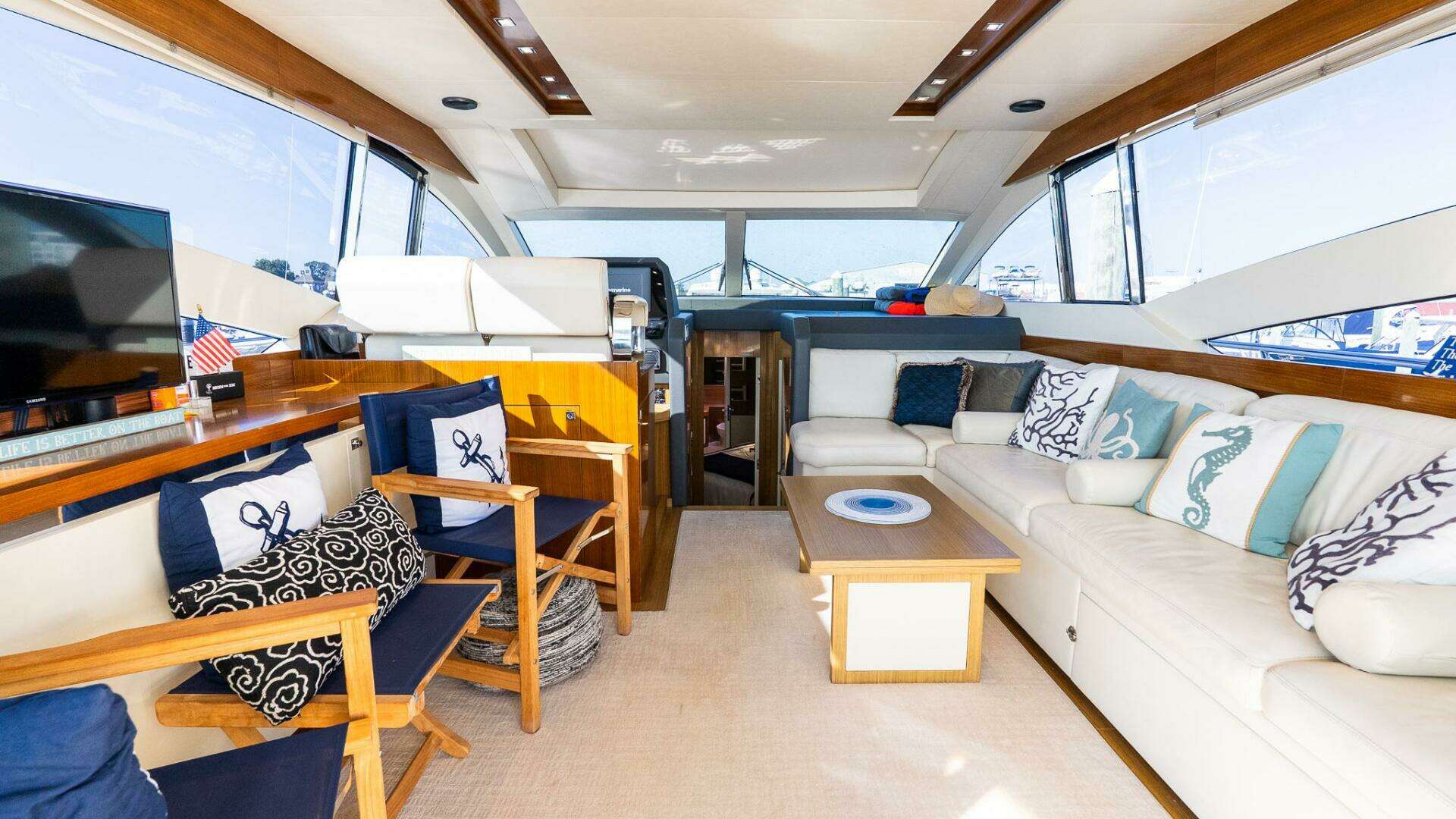2011 Uniesse 55S - Image 17