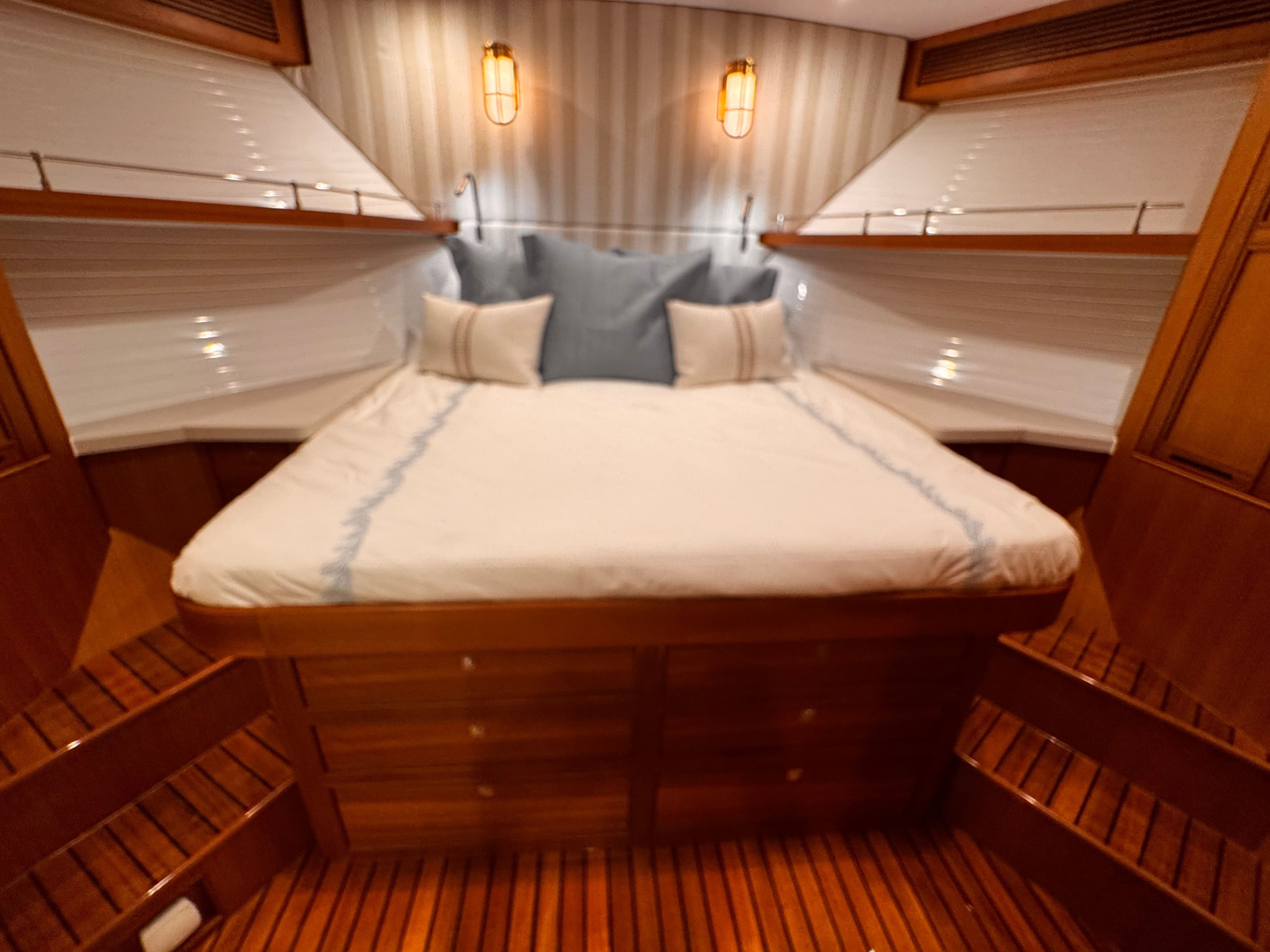 2025 Marlow EXPLORER 70E MK II - 5