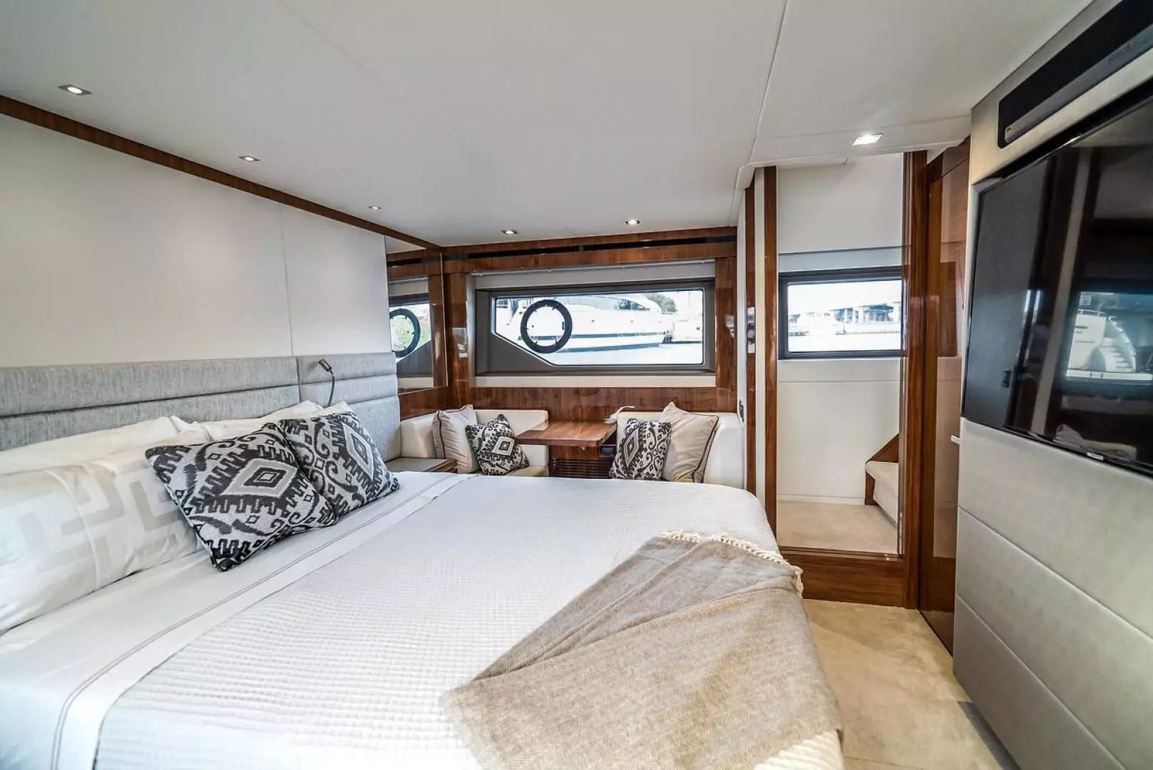2019 Sunseeker Manhattan - Image 15