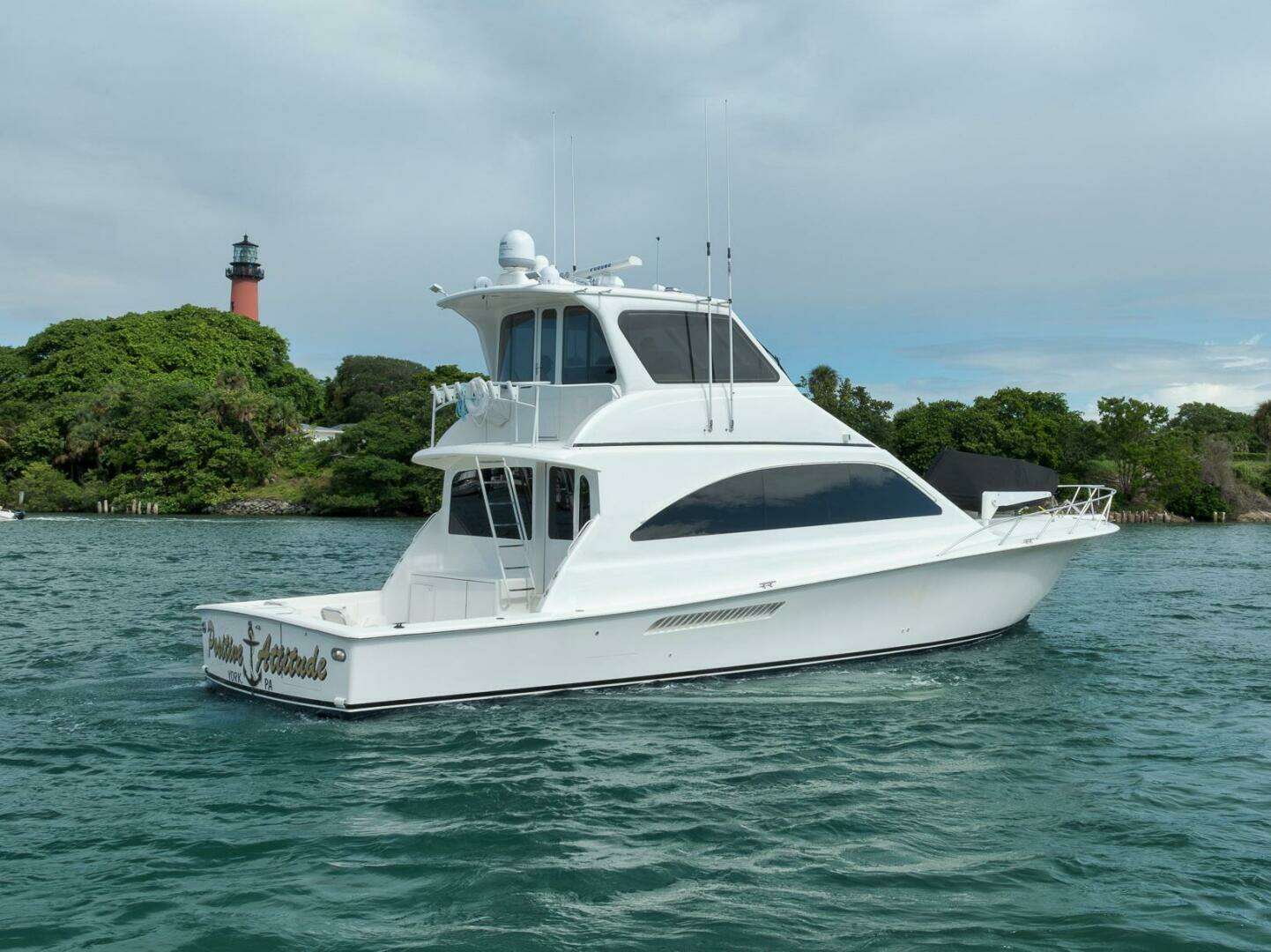 2004 Ocean Yachts 57 Enclosed Bridge Convertible - Image 36
