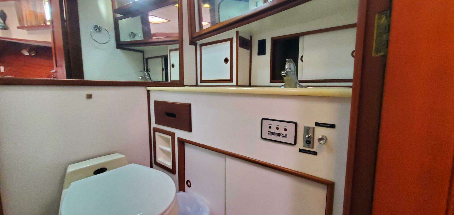 1997 Grand Banks Europa - Image 37