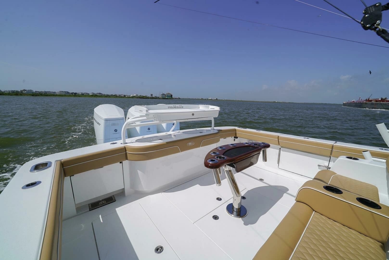 2024 Valhalla Boatworks V-46 - Image 9