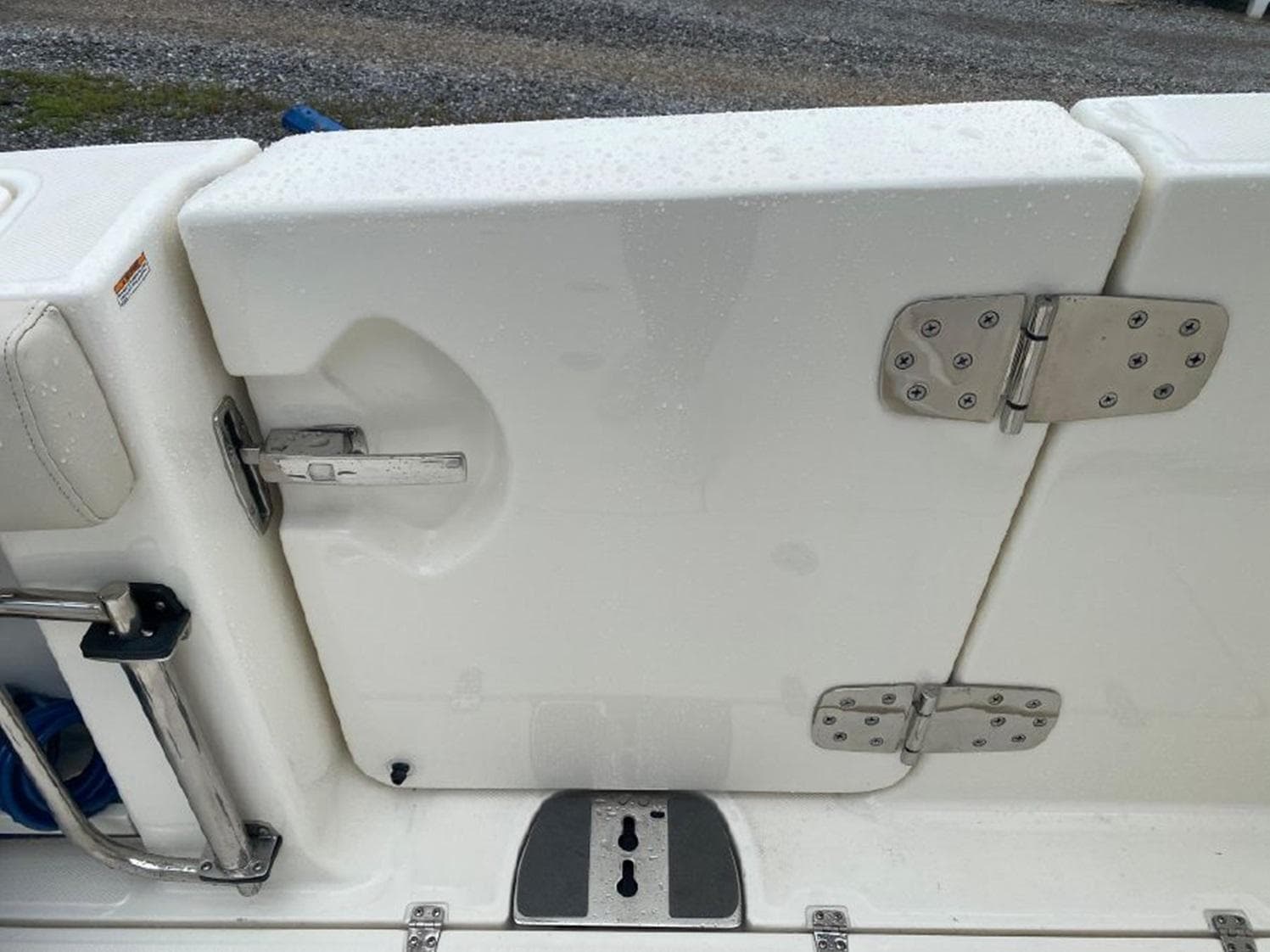 Dive Door