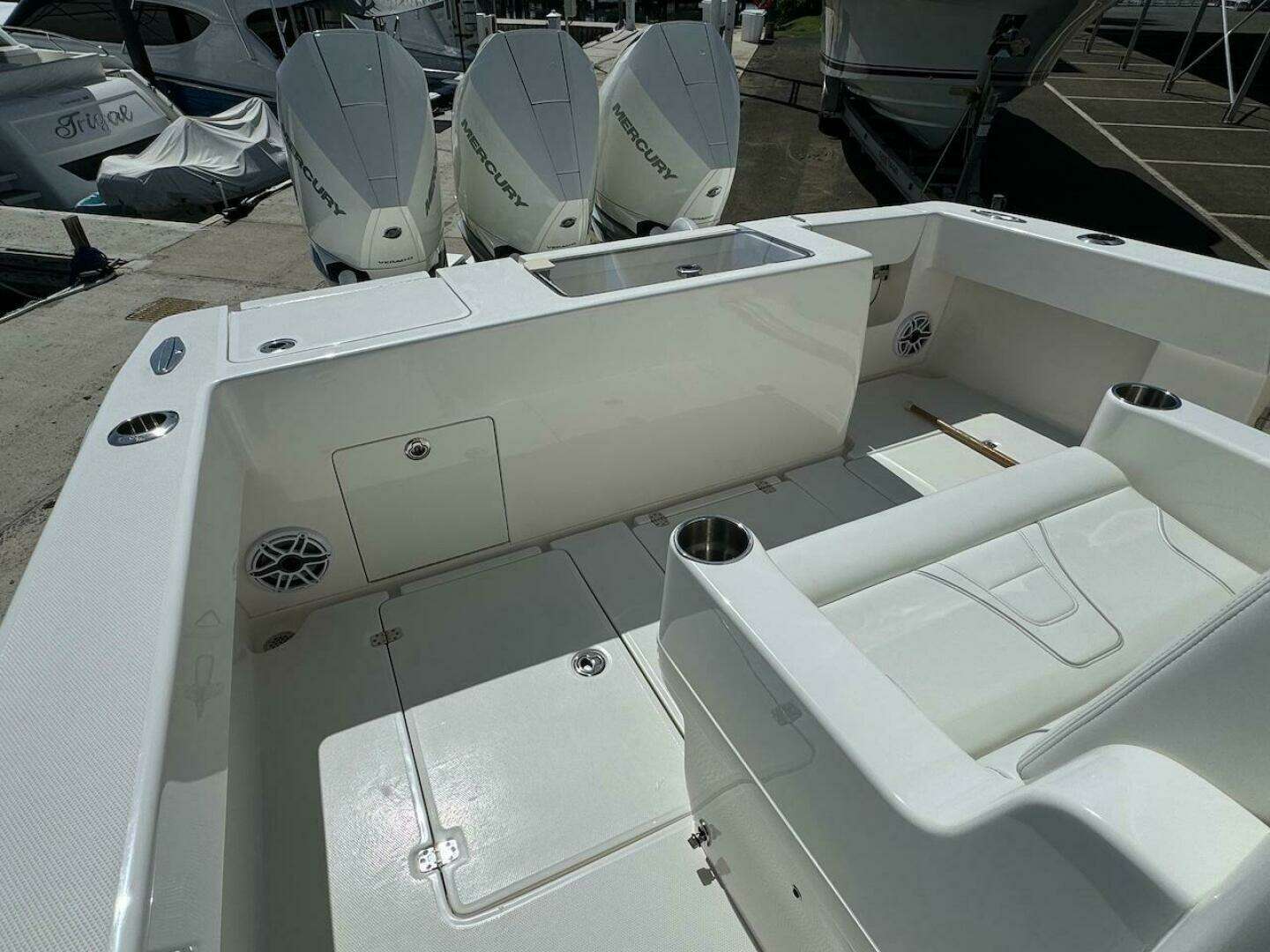 2024 SeaVee 340Z - Image 14