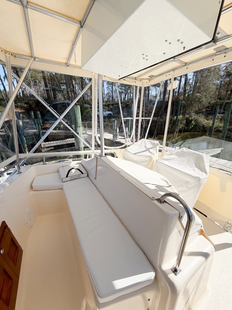 1988 Pacemaker 36 Convertible - Image 24