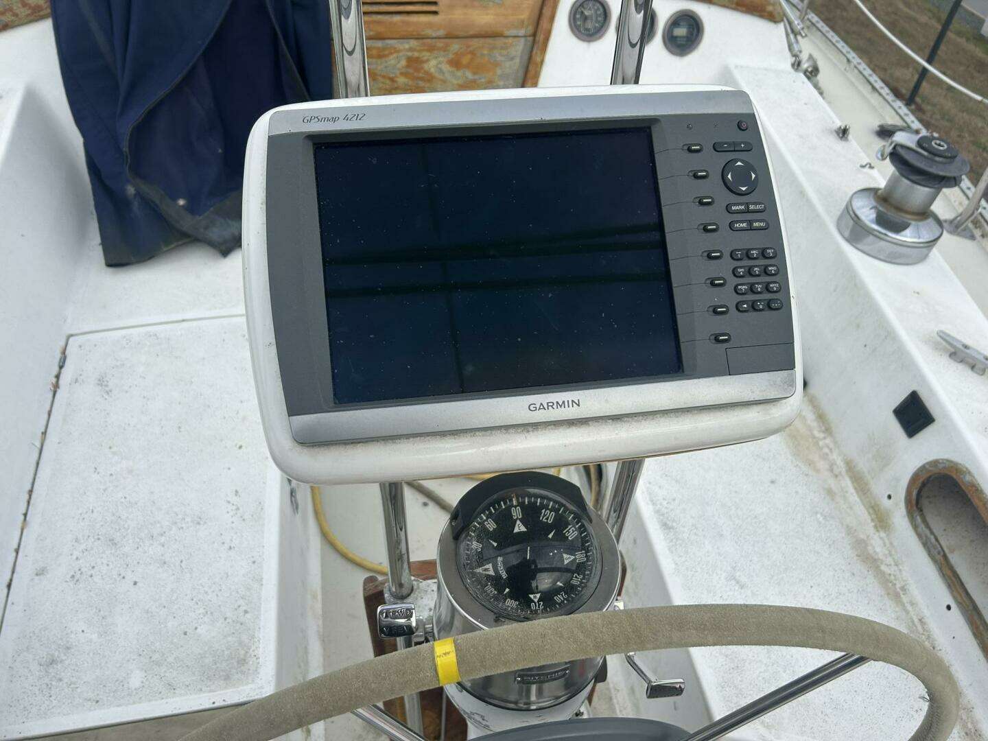1985 Catalina 36 Tall Rig - Image 17