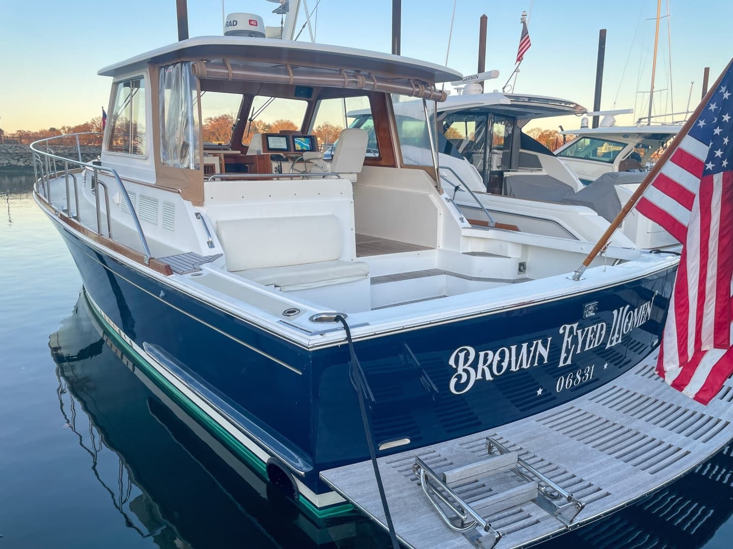 2001 Grand Banks Eastbay 38 HX - Image 12