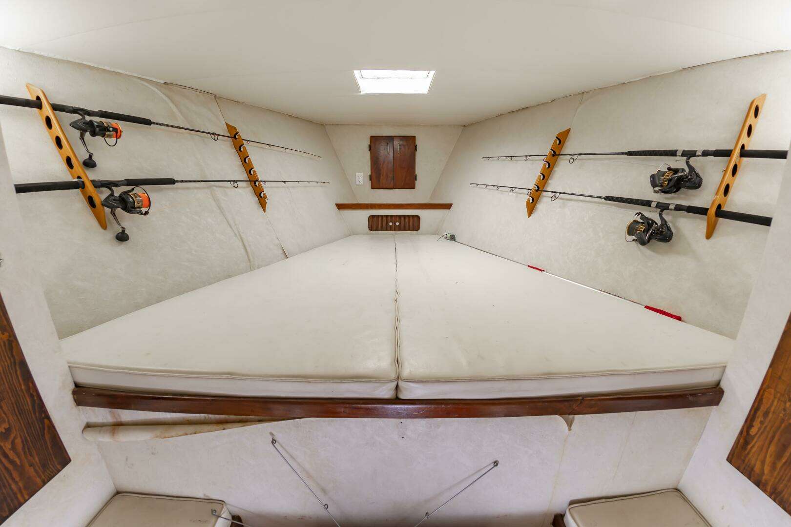 2000 Custom Carolina Terry Guthrie Sportfish - Image 45