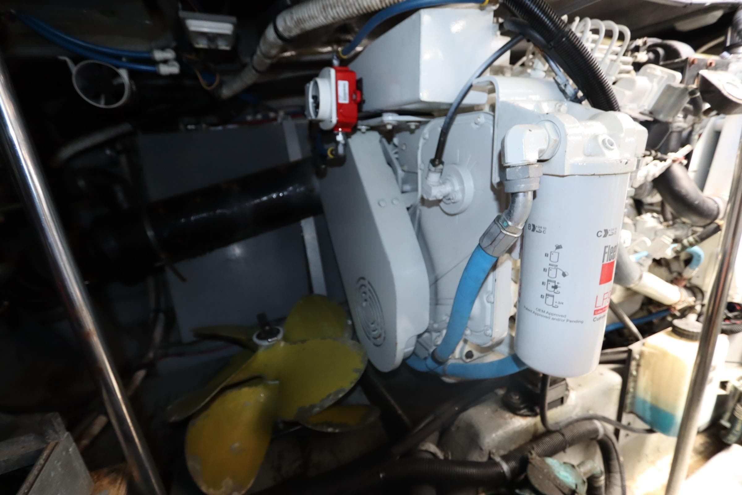 Engine room of 2000 Sea Ray 460 Sundancer with visible components and propeller.
