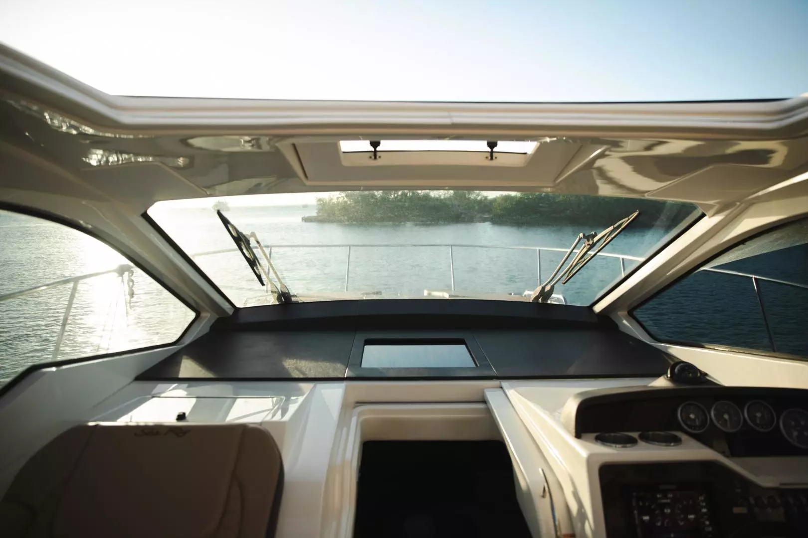 2019 Sea Ray Sundancer Coupe - Image 19