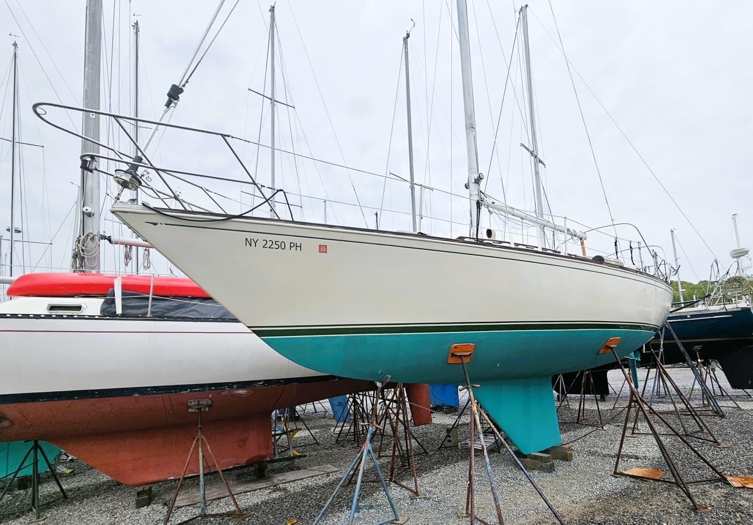 1985 Sabre 34 - Image 2