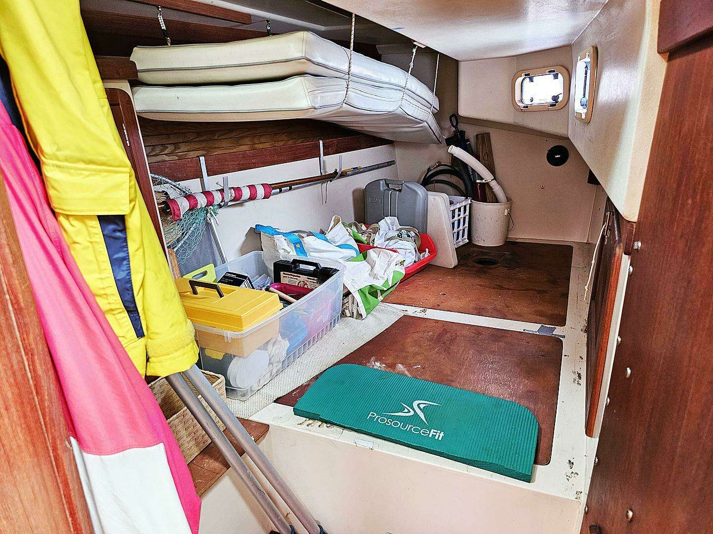 1989 Catalina 42 - Image 16