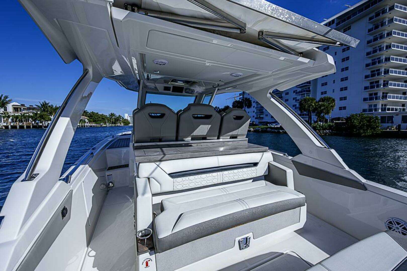 2023 Tiara Yachts 34LS - Image 38