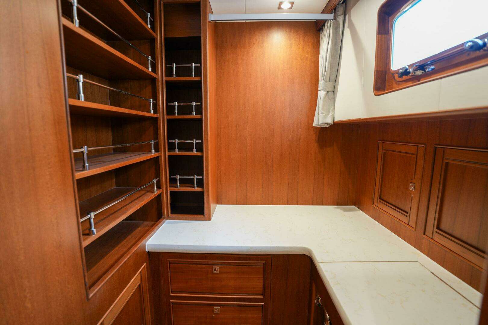 2022 Marlow Explorer 62E-CB - Image 43