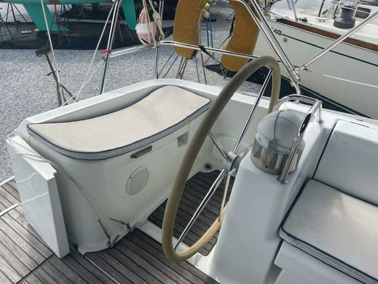 2002 Jeanneau 45.2 - Image 20