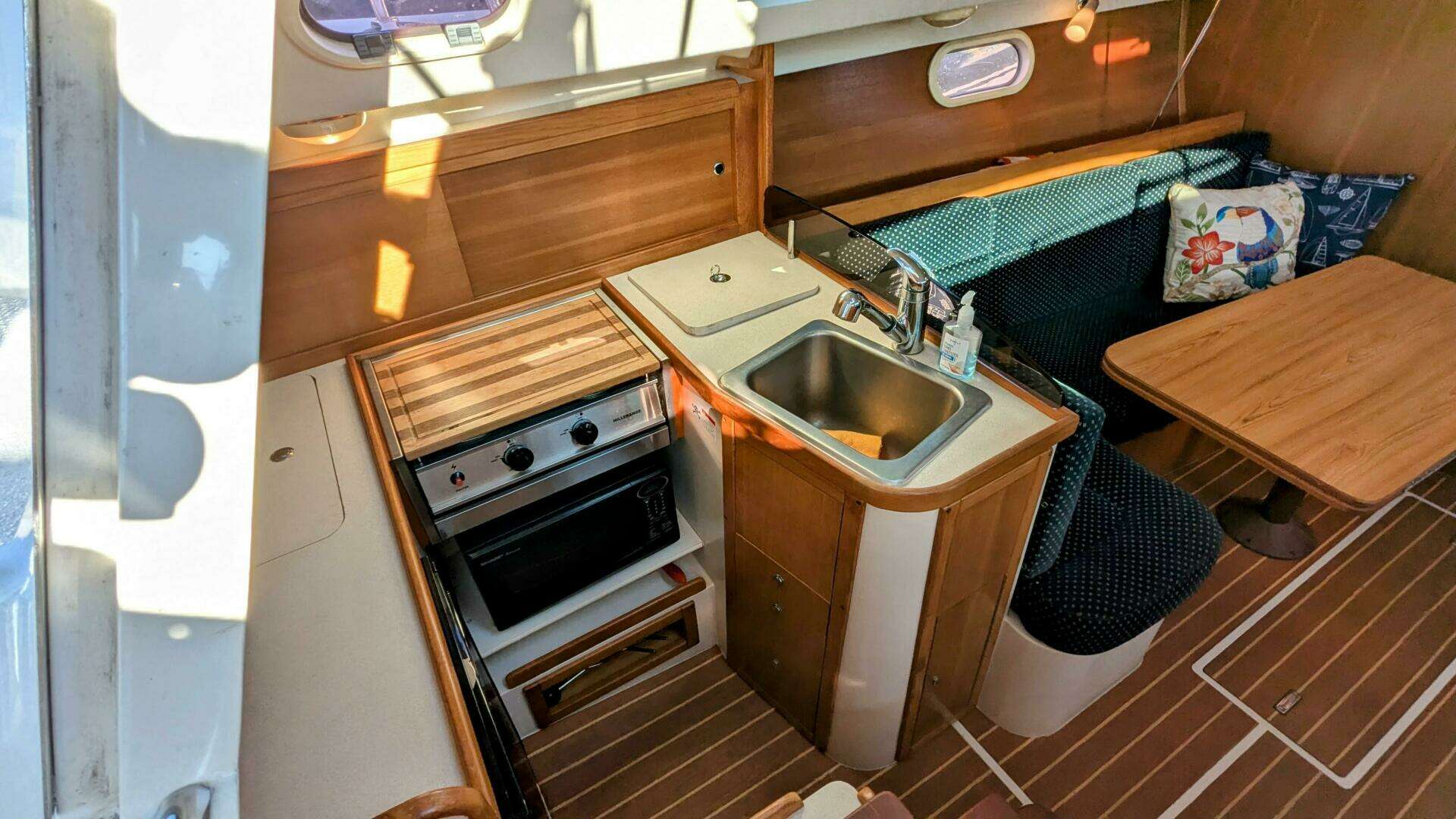 2007 Catalina 309 - Image 41