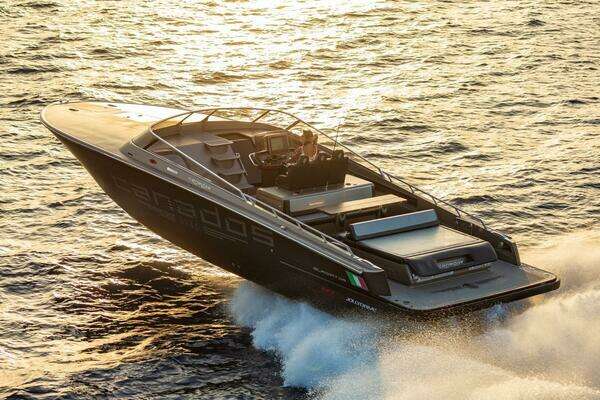 2027 Canados Gladiator 431 Speedster - Image 1