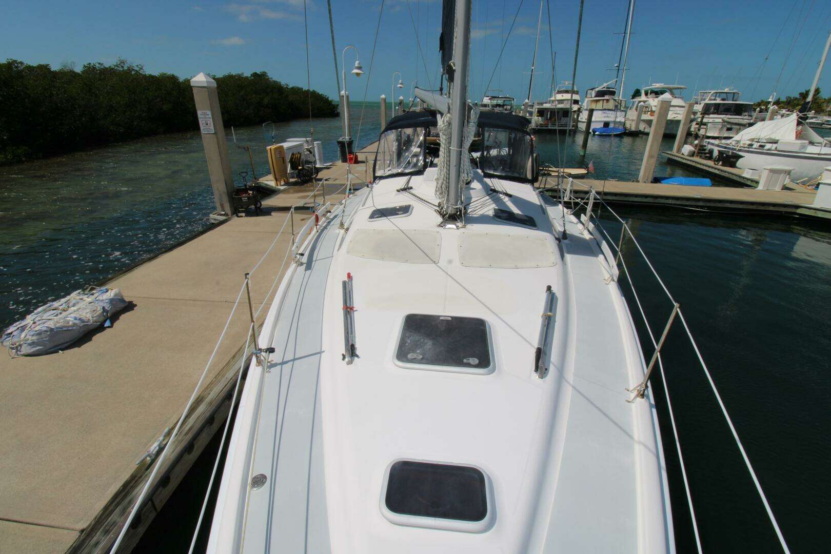 2002 Hunter 410 - Image 8