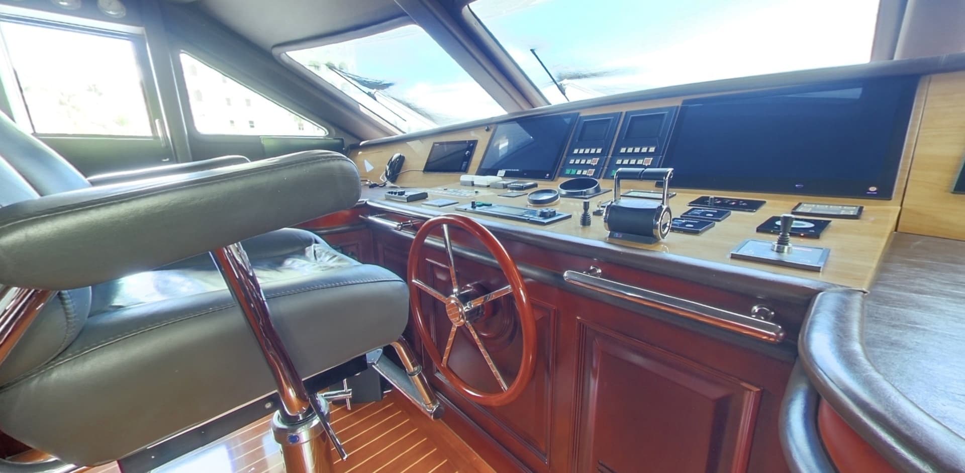 2003 Benetti 115 Classic - Image 14