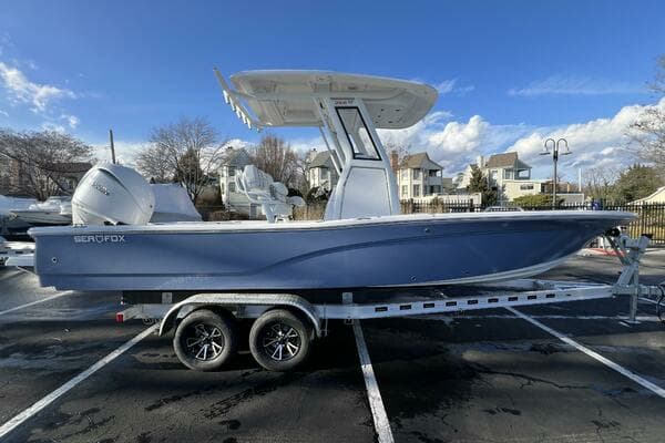 2026 Sea Fox 251 Bay Fox - Image 1