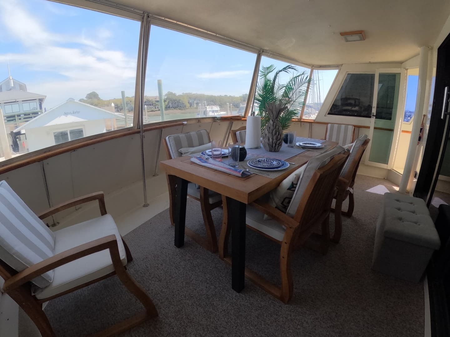 1987 Hatteras Motor Yacht - Image 39