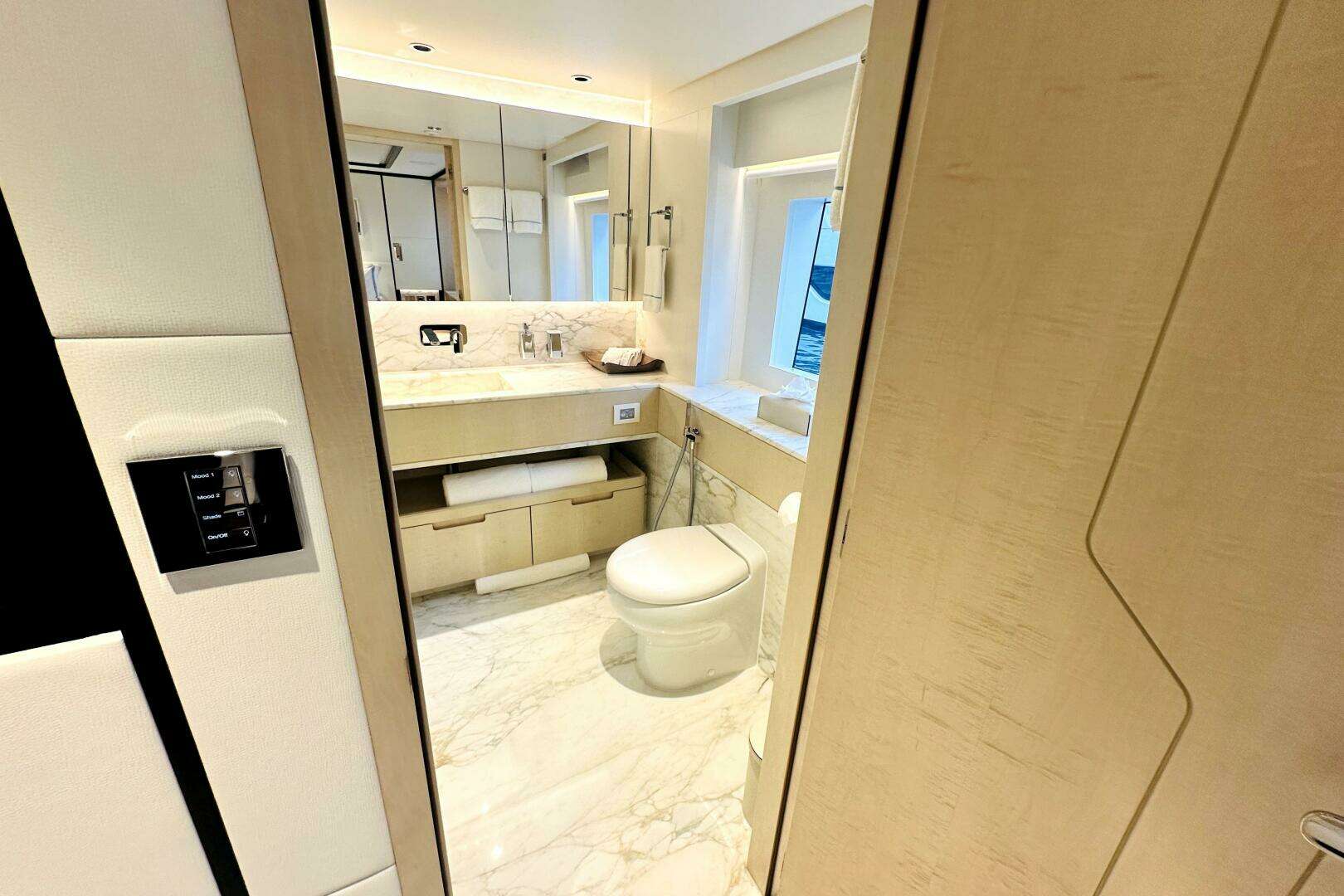 2024 Majesty Yachts 120 - Image 31
