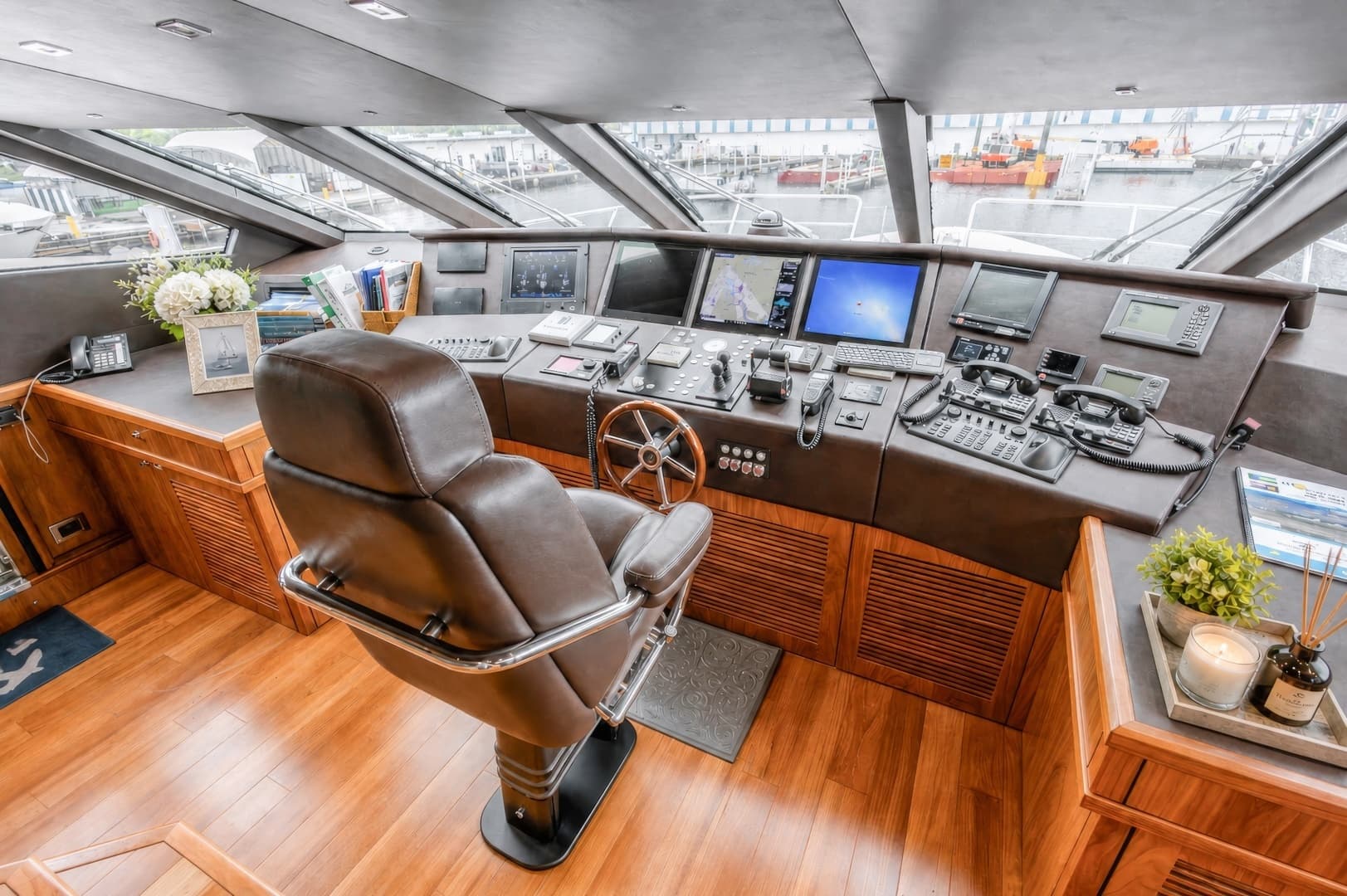 2014 Sunseeker 131 - Image 22