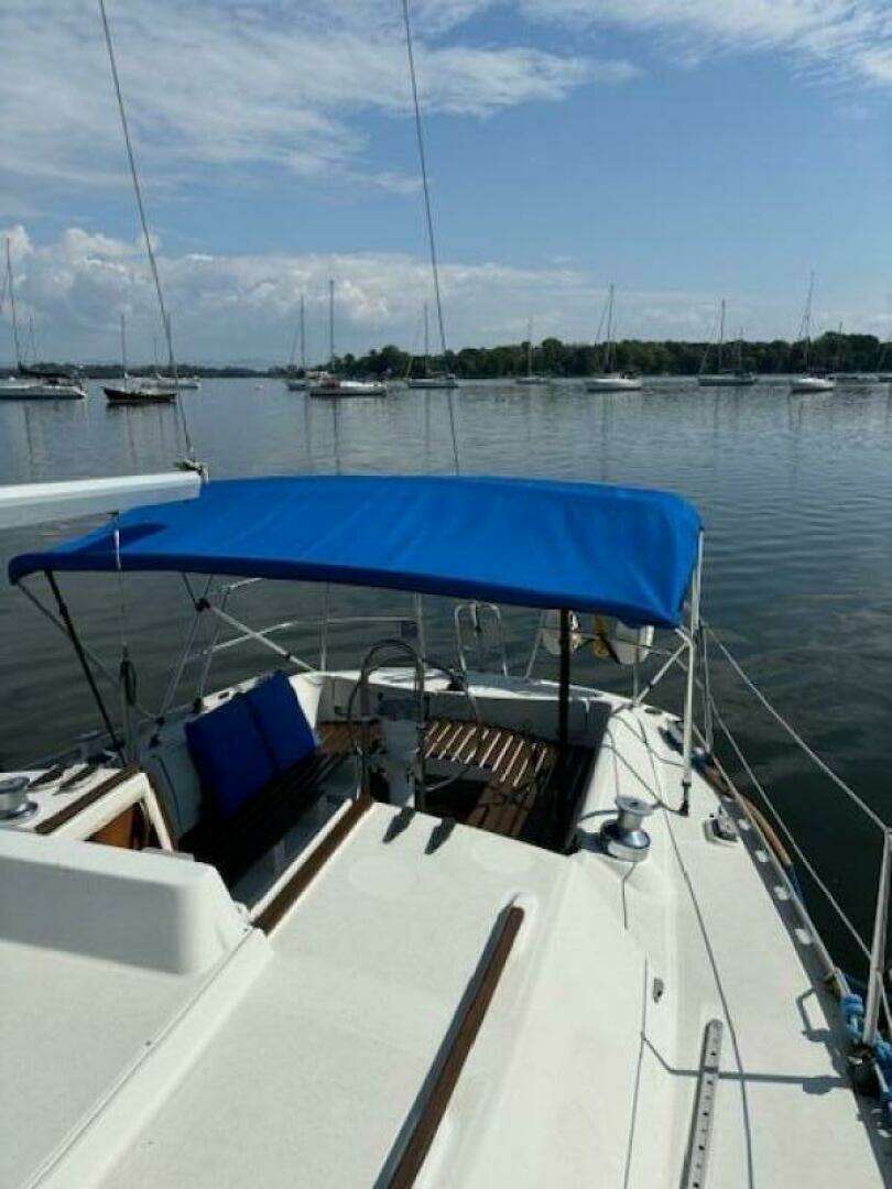 1984 Beneteau — - Image 11