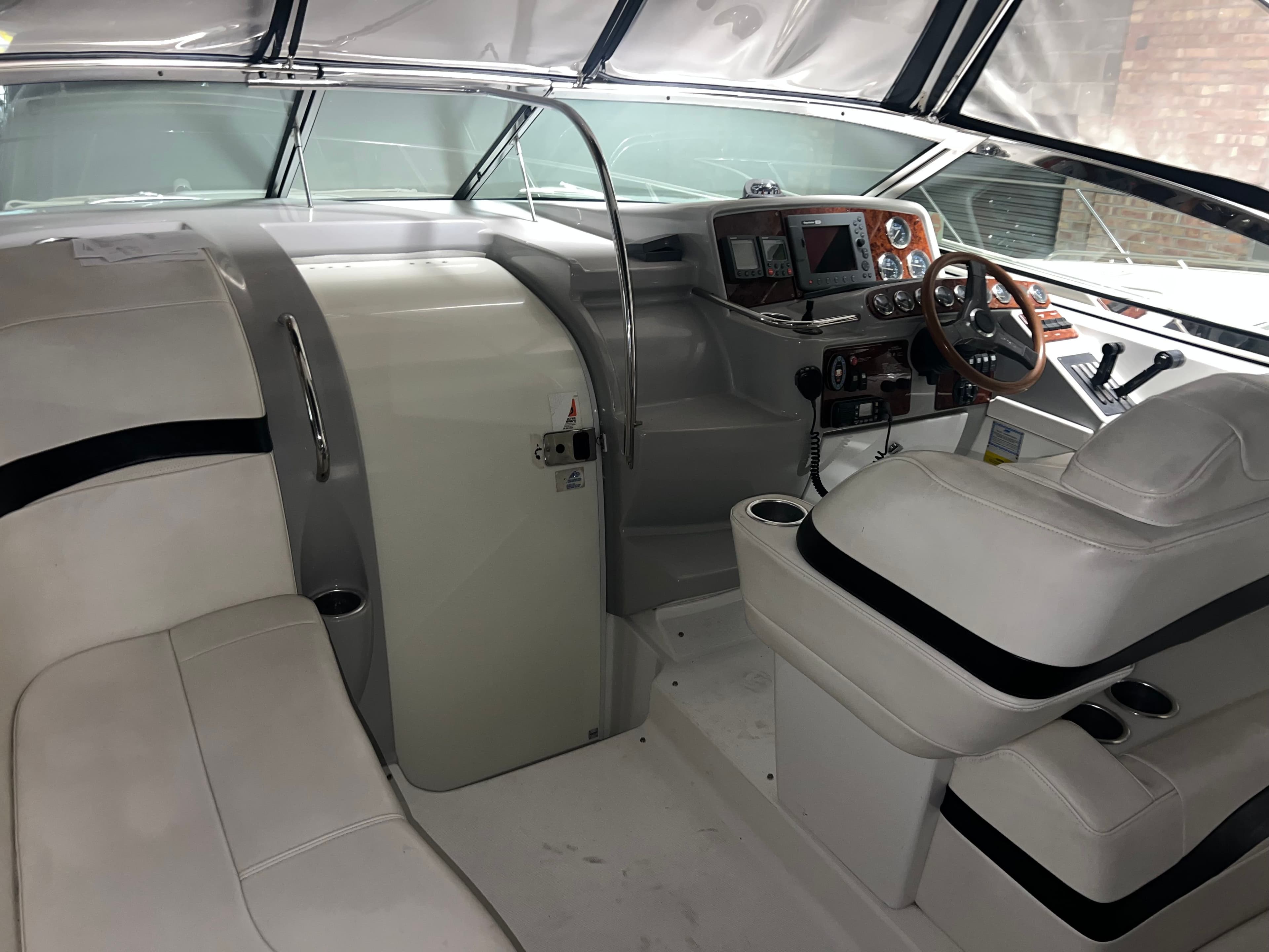2005 Formula 34 Performance Cruiser - 12