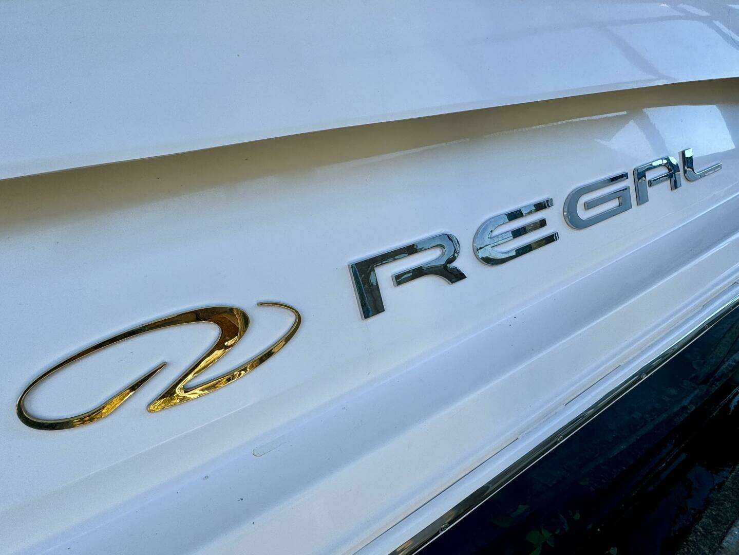 2006 Regal 3360 Window Express - Image 158