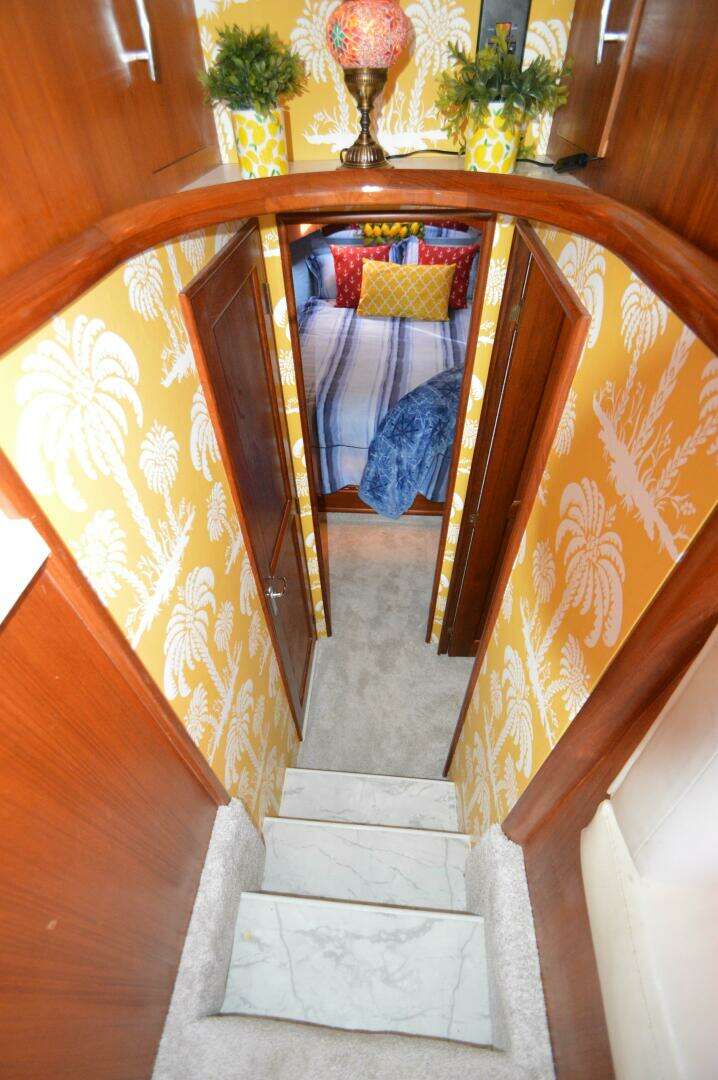1995 Ocean 48 Cockpit Motor Yacht - Image 44