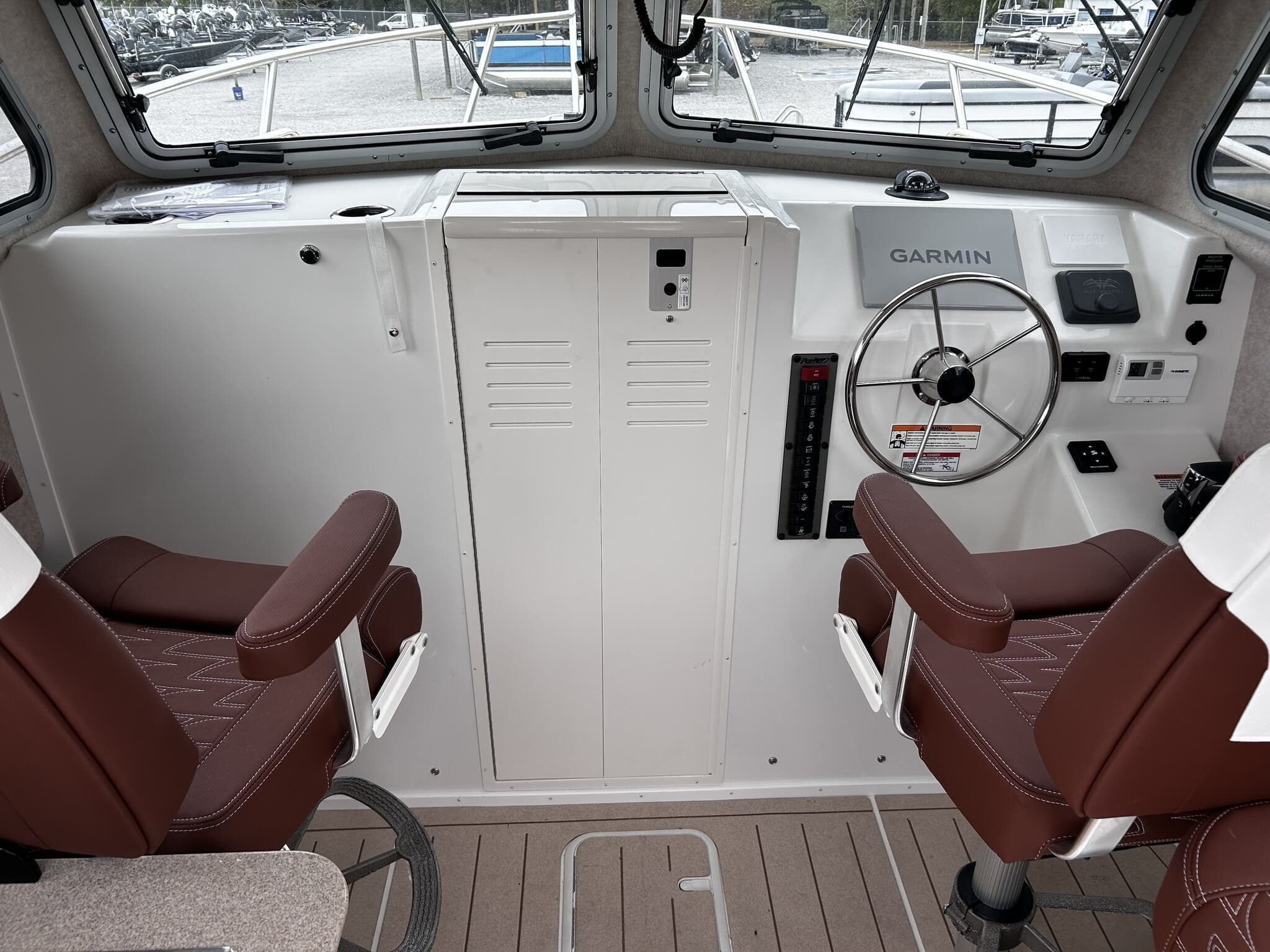 2026 Parker 287 Explorer - 35