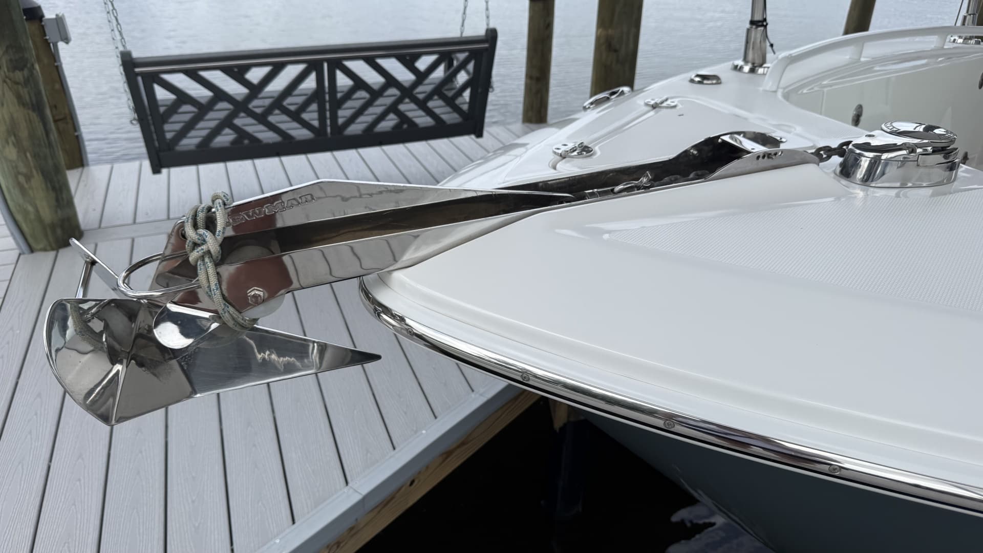 2016 Everglades 295 - Image 27
