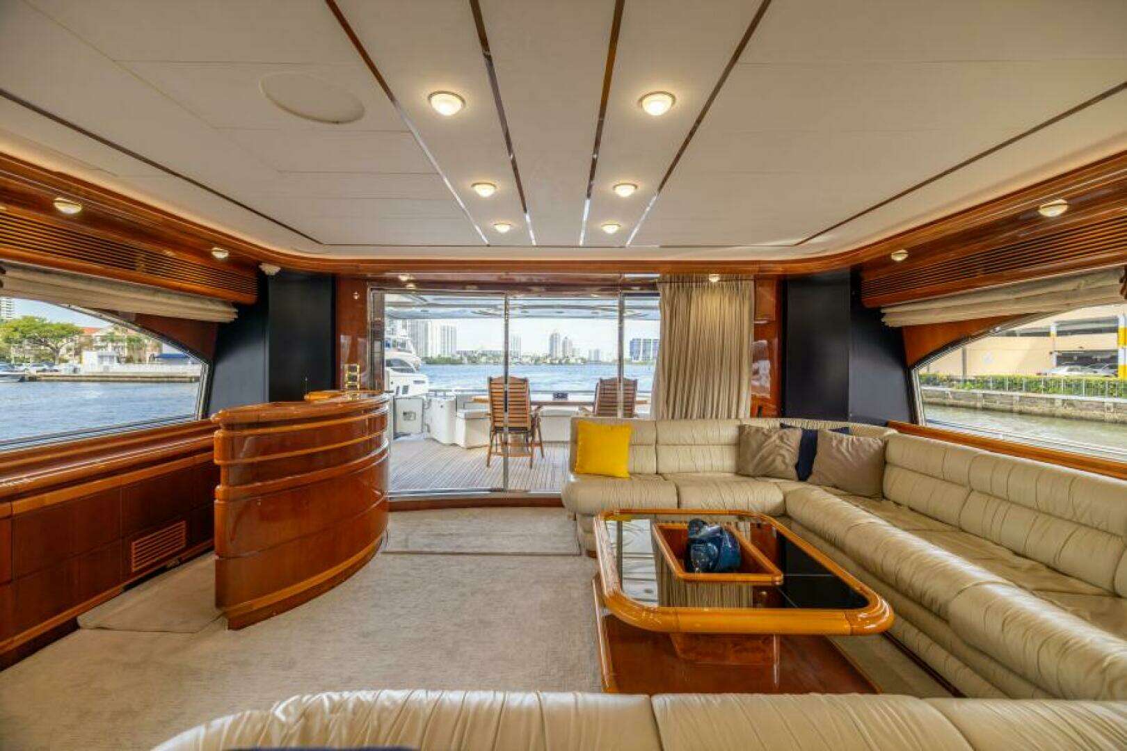 2001 Ferretti Yachts 94 Raised Pilothouse - Image 5