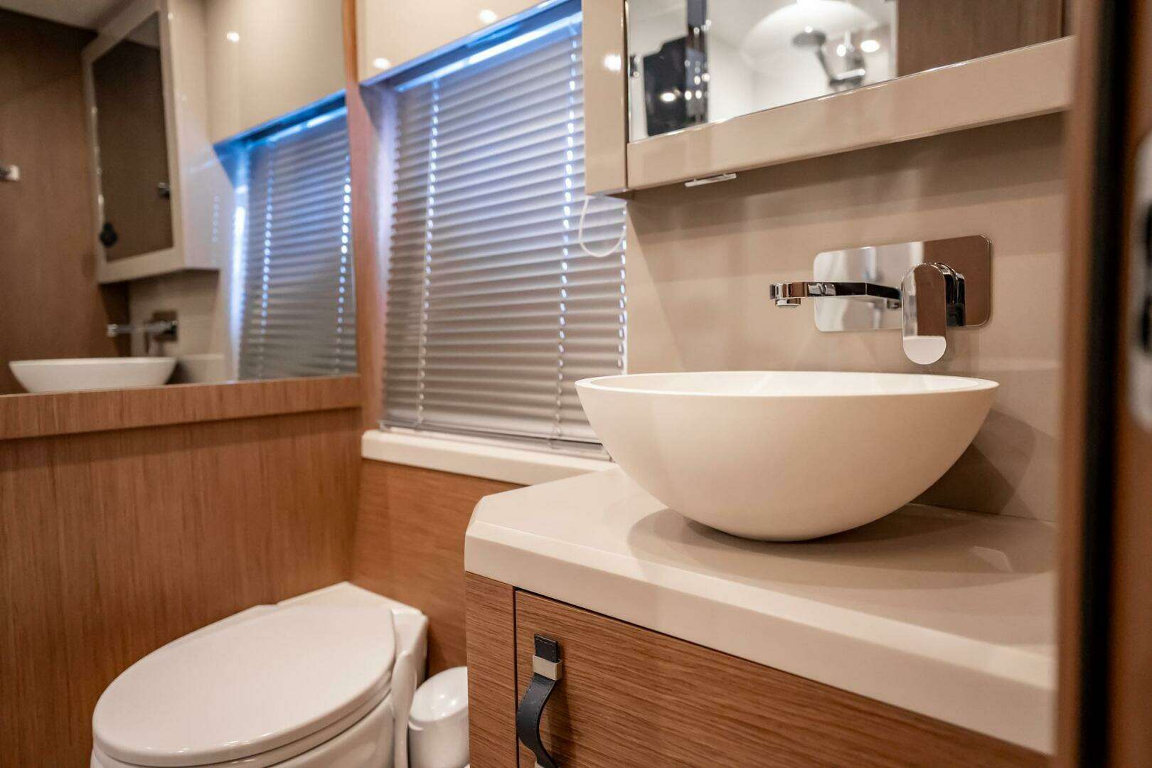 2021 Beneteau Monte Carlo 52 - Image 35