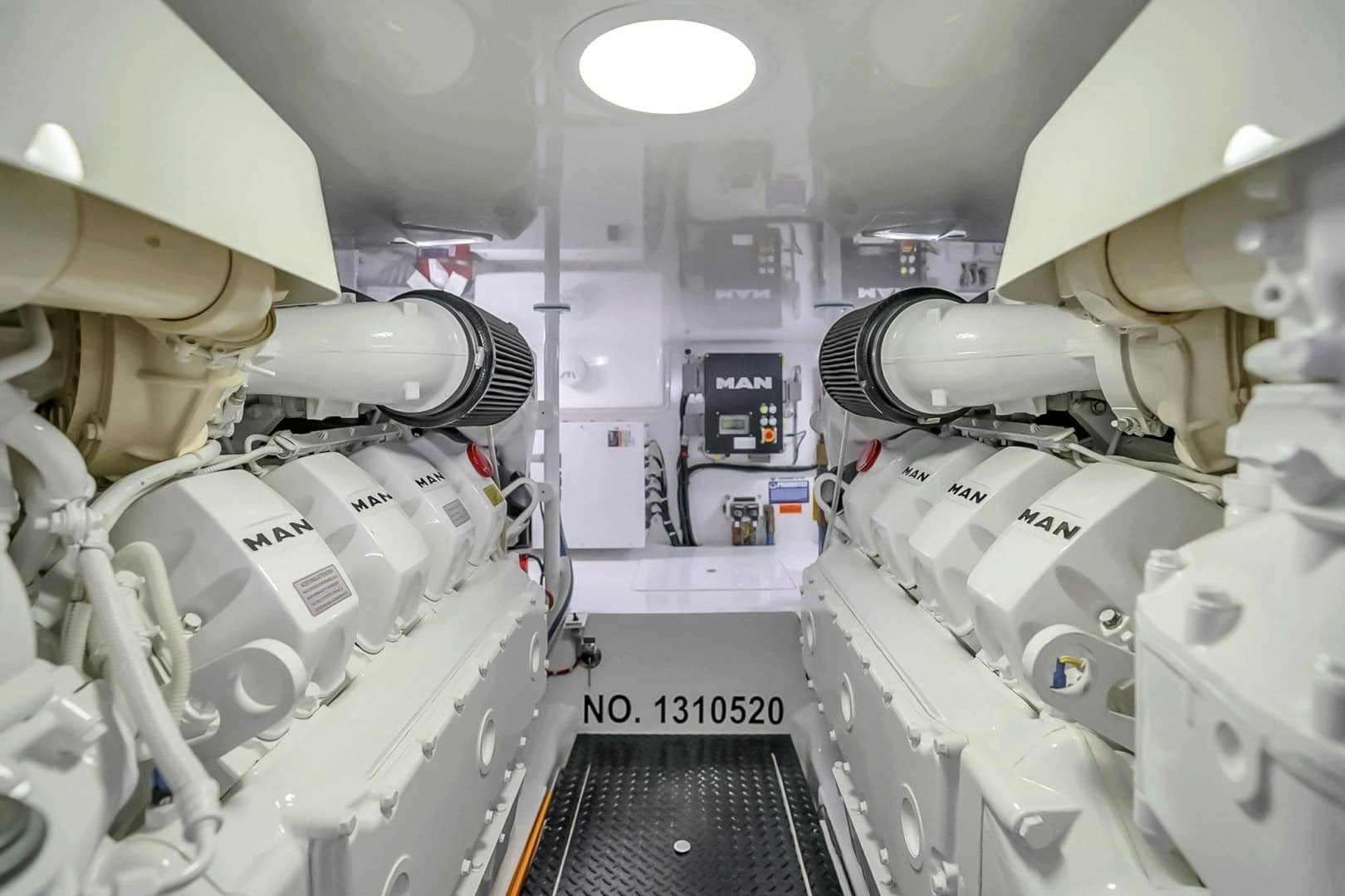 2021 Viking 48 Convertible - Image 58
