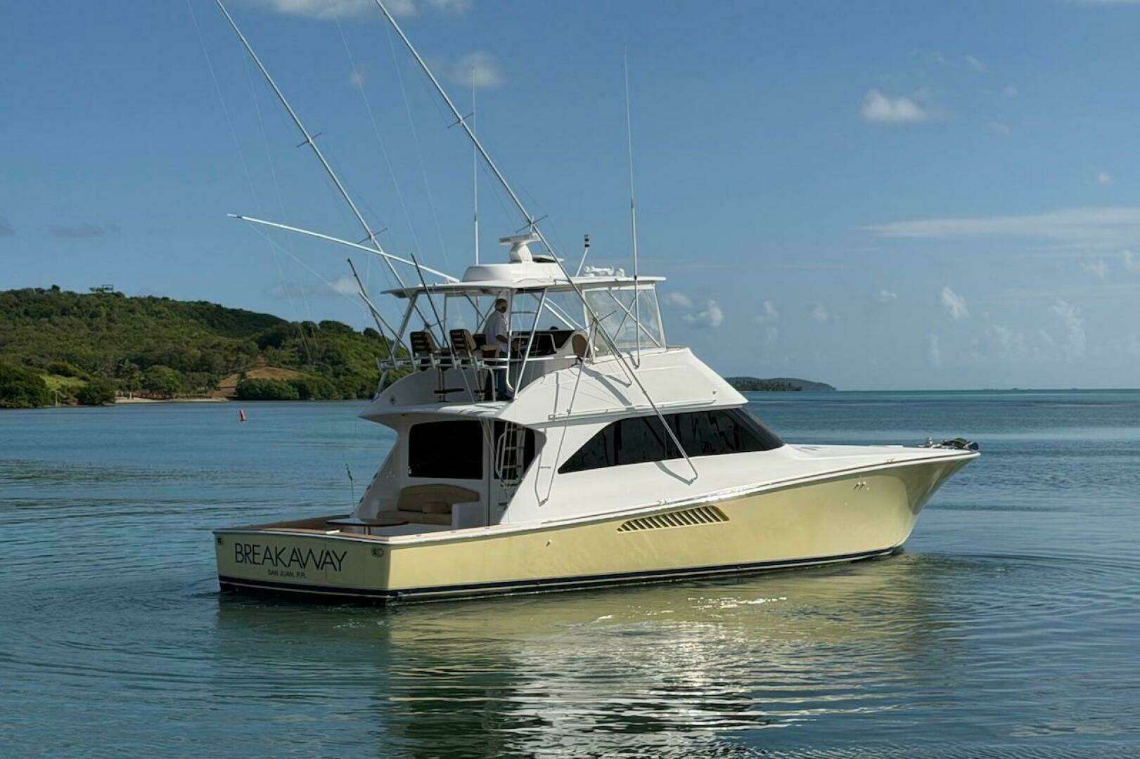 2004 Viking 56 Convertible - Image 12