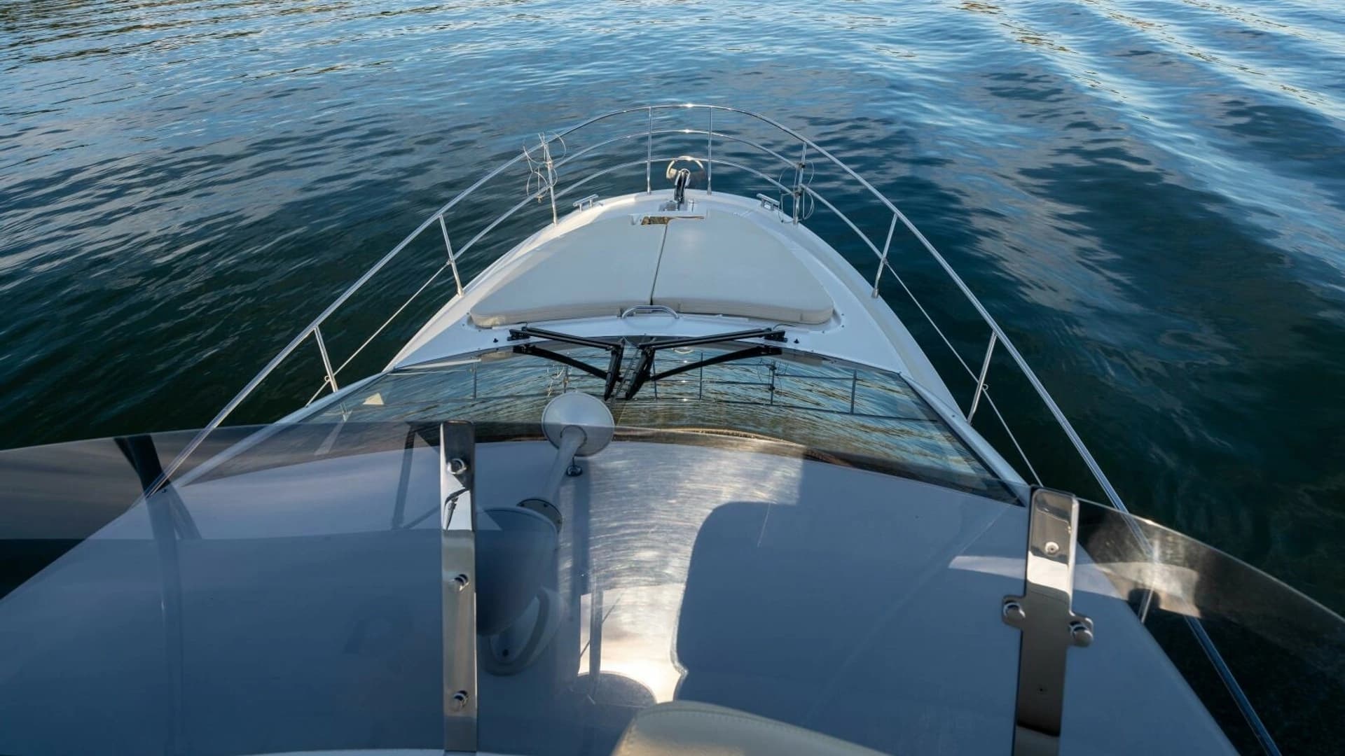 2013 Azimut 40 Flybridge - Image 57