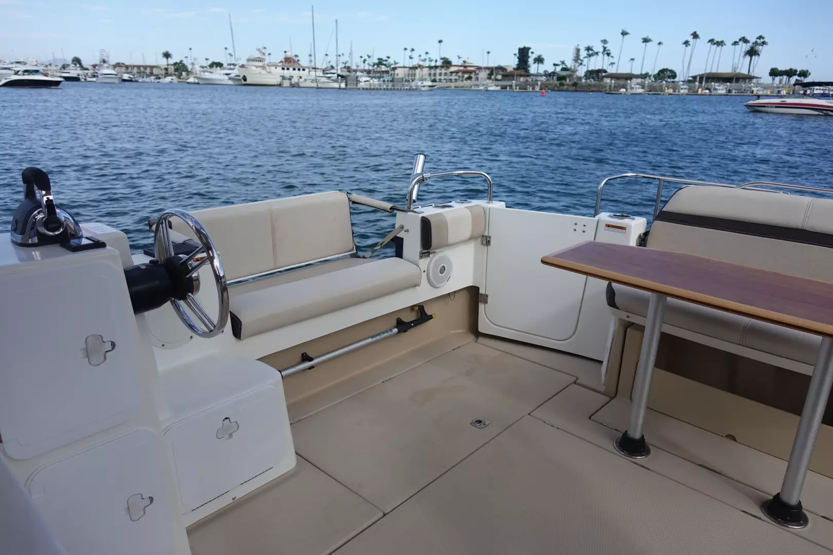 2015 Cutwater 30 Sedan - Image 17