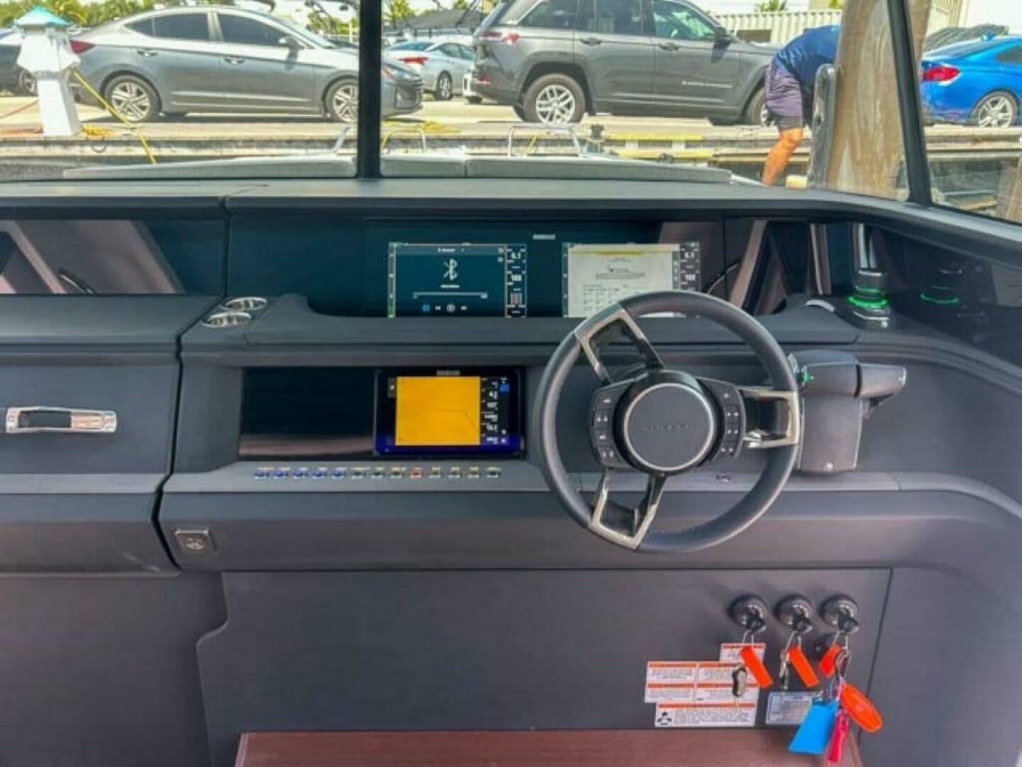 2024 Axopar 45 XC Cross Cabin - Image 13