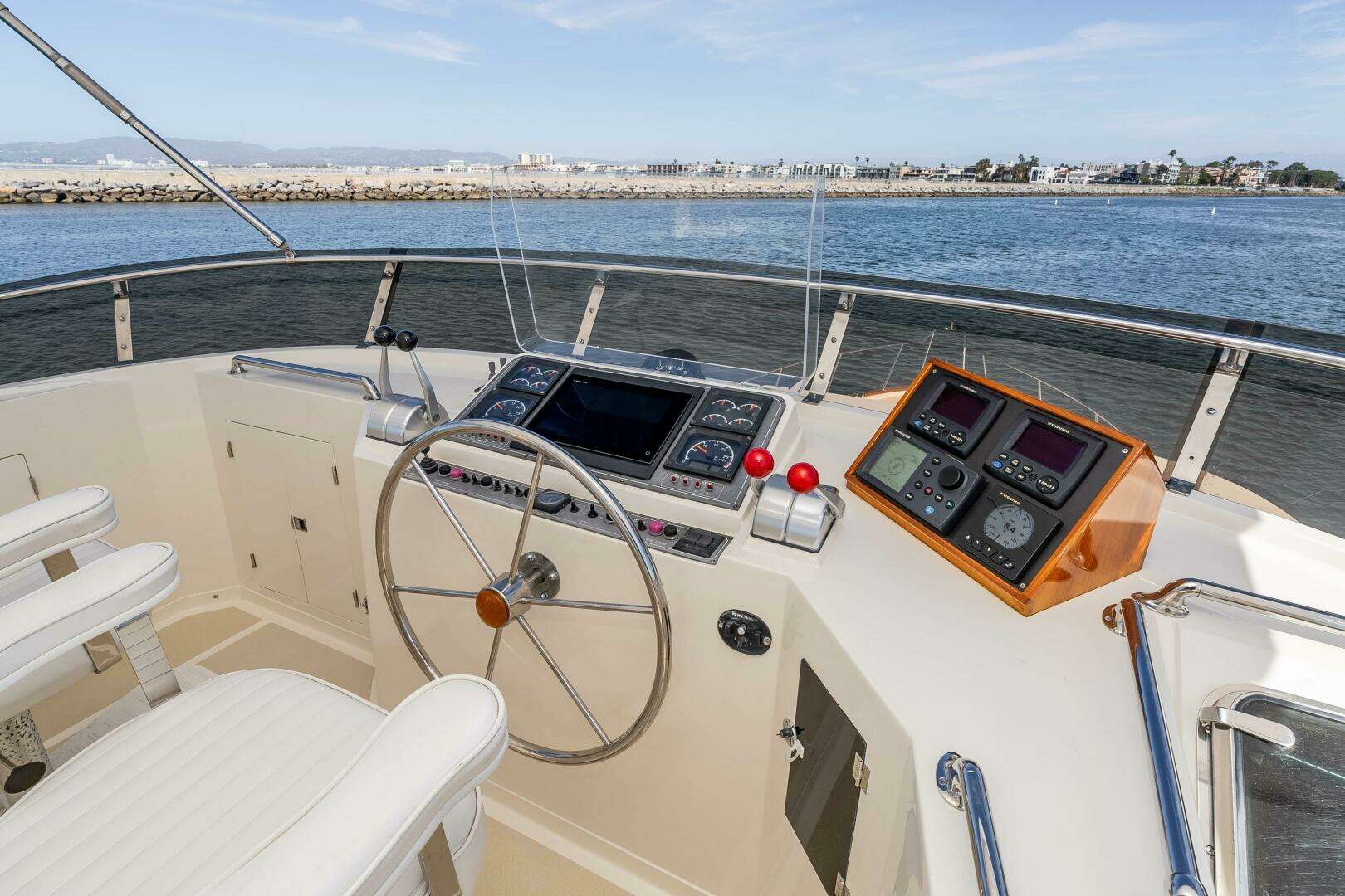 2000 Offshore Yachts Flushdeck - Image 14