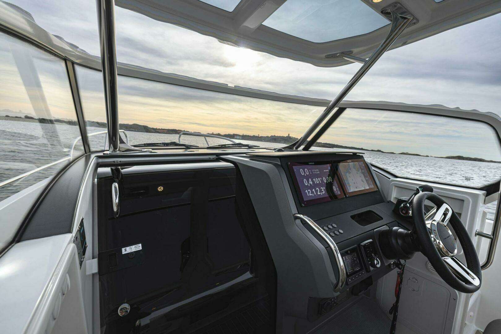 2026 Nimbus Tender 9 - Image 7