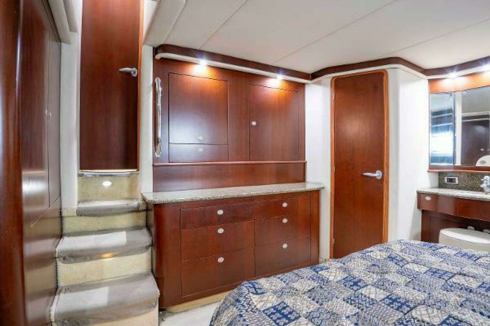 2005 Sea Ray 480 Motor yacht - Image 39