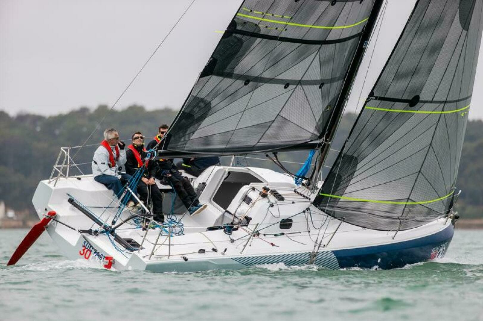 2026 Jeanneau Sun Fast 30 One Design - Image 5
