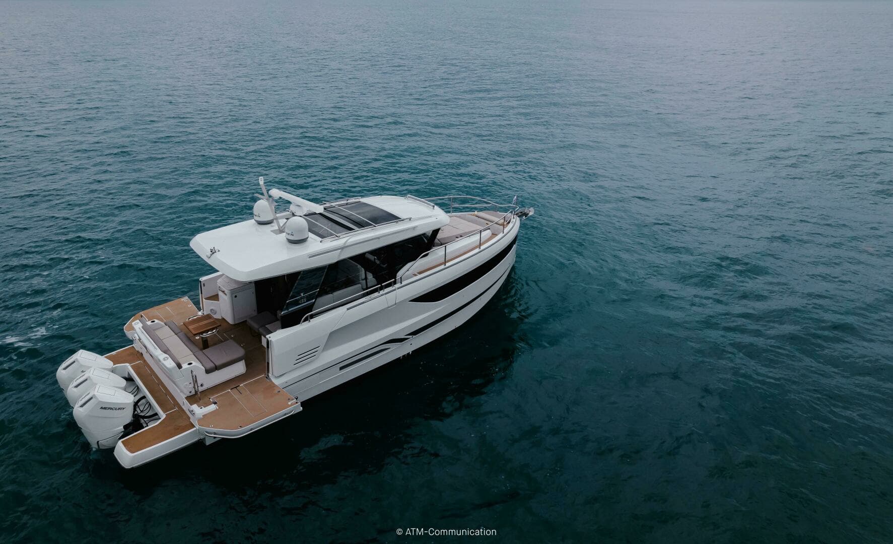 2026 Wellcraft 44 Explorer - Image 24